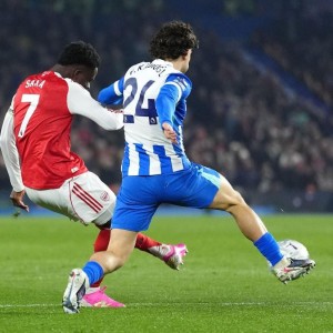 1:0！萨卡超越亨利破纪录，阿森纳双喜临门，3连胜甩开曼城7分